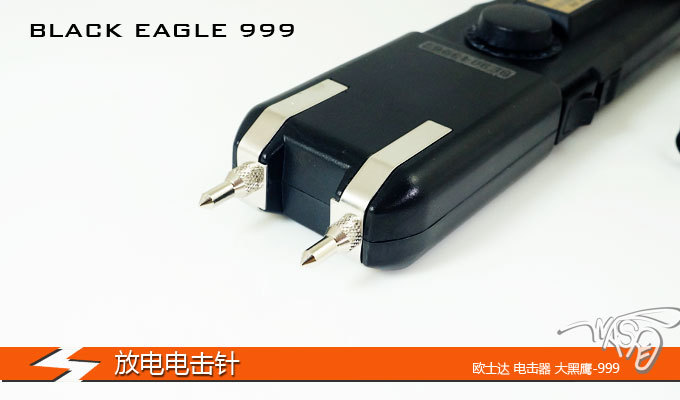 我國的治安管理非常的好，可以說是全球蕞安全的國家，比外國那些國家好太多了，國外總是為槍擊事件折騰，而我國因?yàn)榻箓€人持有槍械，因此減少了很多的危機(jī)事件。不過因?yàn)榈卮笪锊┤藬?shù)多，加上生活水平的差距，總會誕生出一些敗類，因此我們還是需要有防身武器來防身，那么下面我們一起來看看防身電擊器功能有哪些。